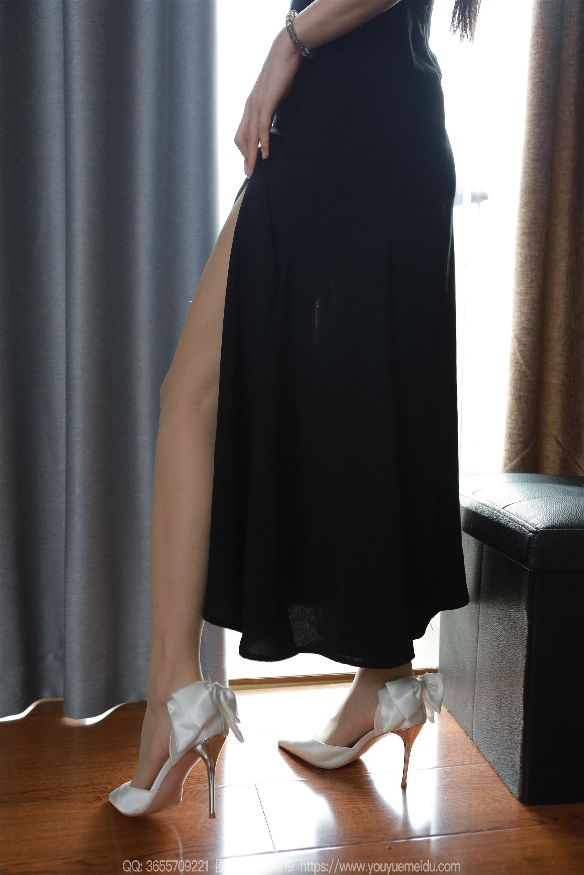 IESS异思趣向  2024.09.09 丝享家 1841 小宝《吊带高叉裙》